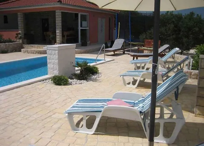 In - Sibenik Riviera 36450 * Rogoznica (Sibenik-Knin)