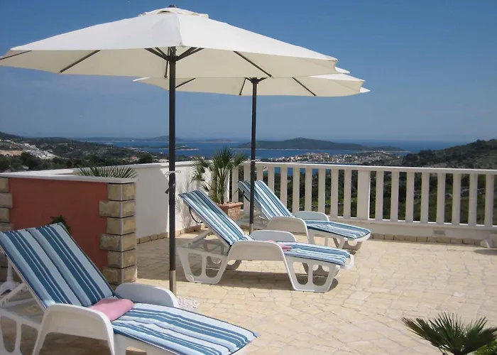 In - Sibenik Riviera 36450 Appartement *