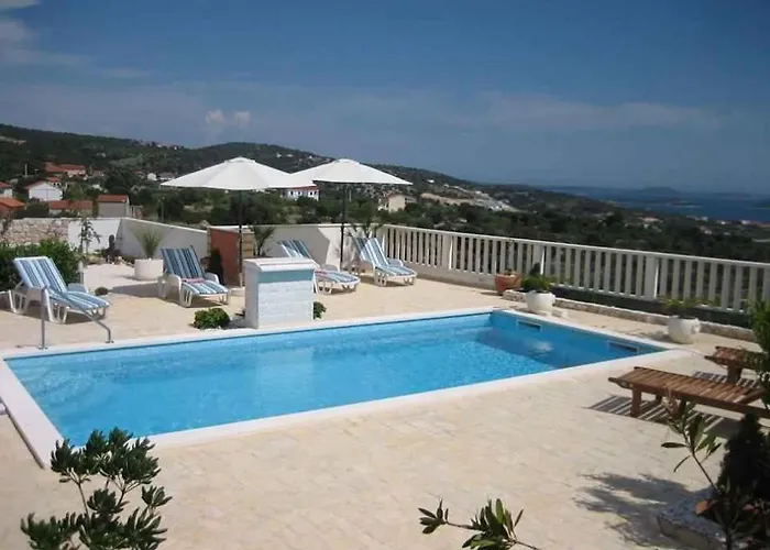 In - Sibenik Riviera 36450 Appartement *